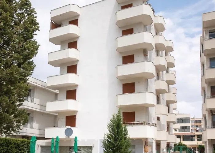 Melina's Close To The Apartament *